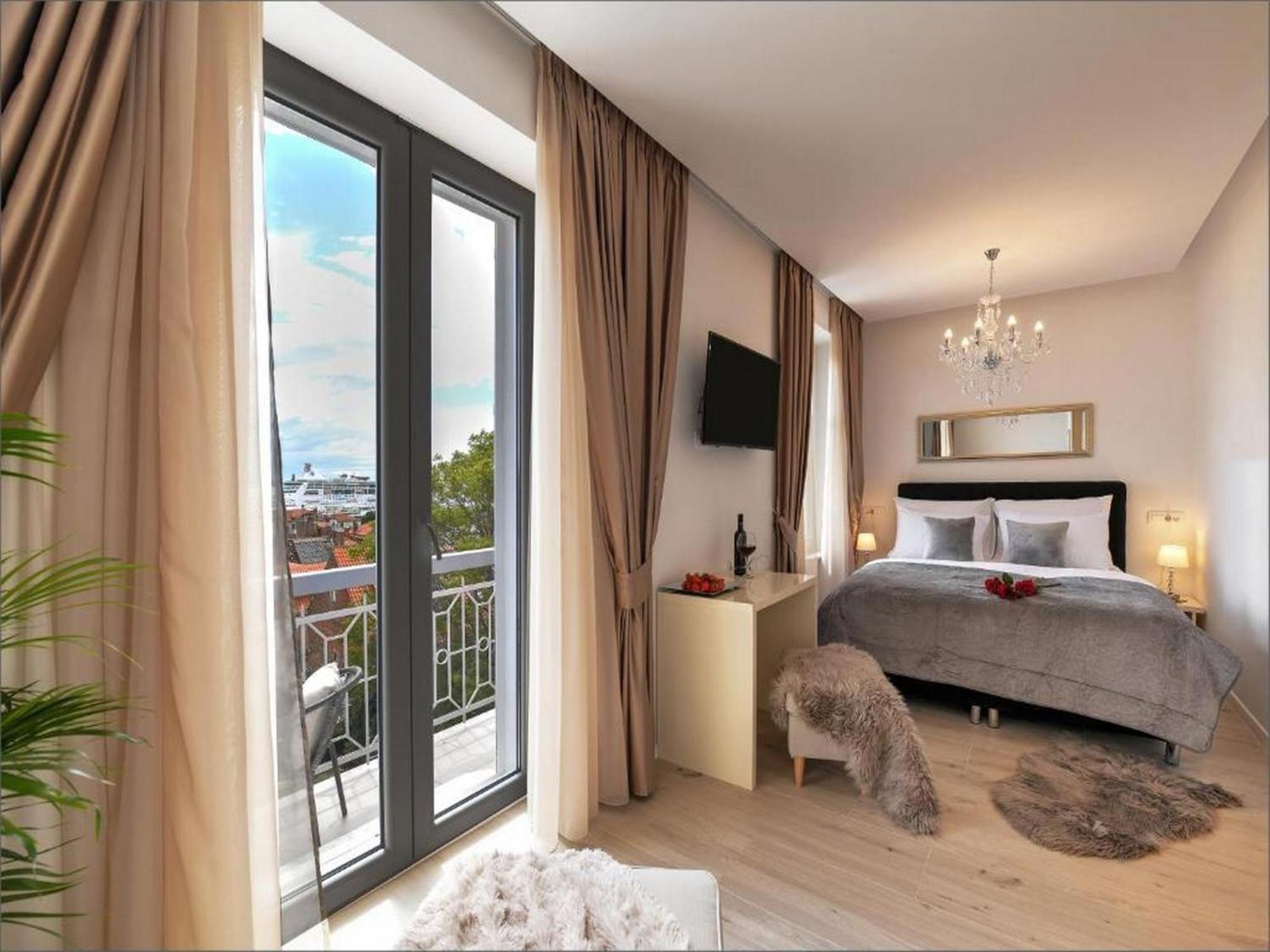 Via Porto Rooms Спліт Екстер'єр фото